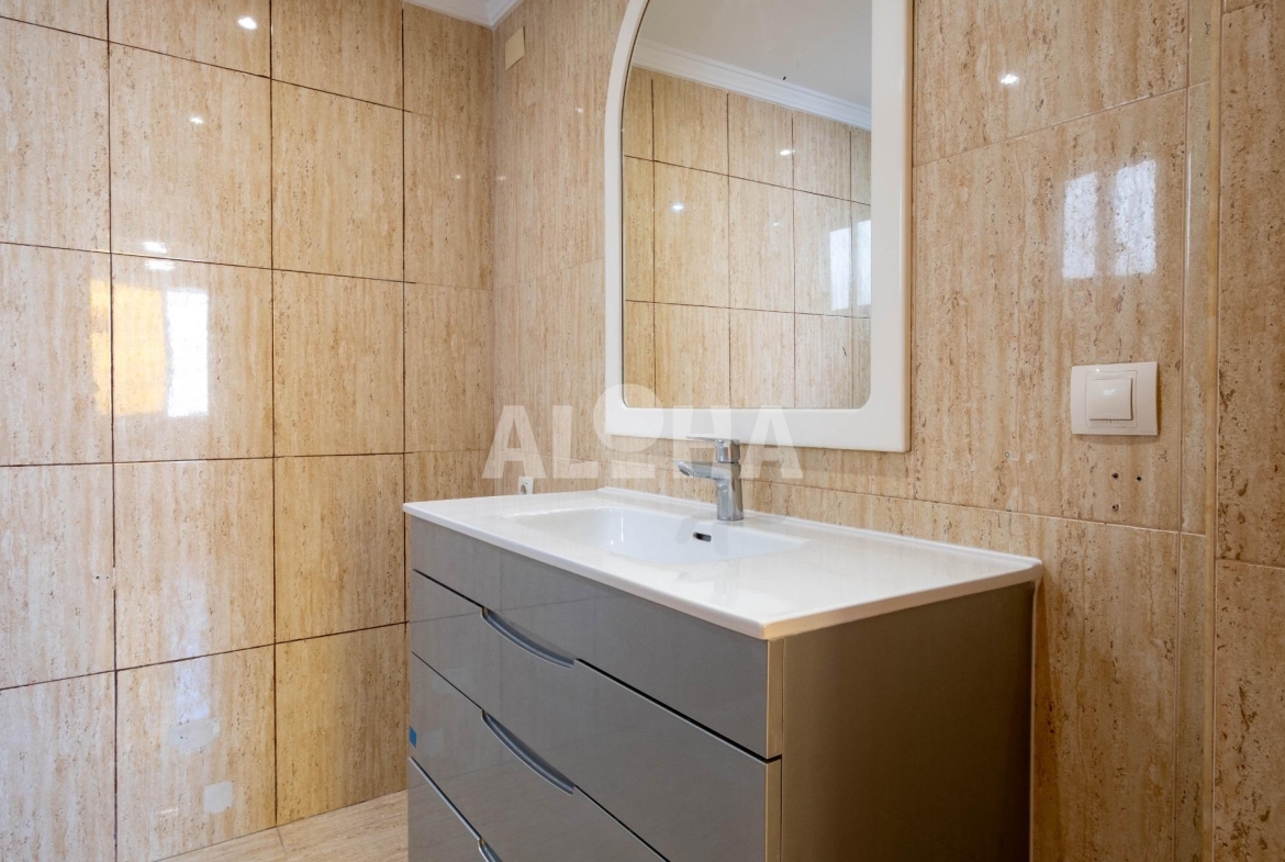 Apartamento en CEU, Alfara del Patriarca – A0681-2