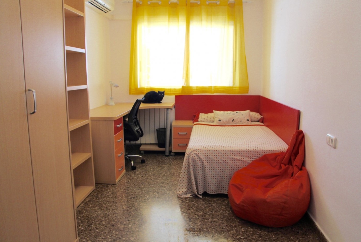Apartamento en Av.1º de mayo, Alfara del Patriarca – A0169-3