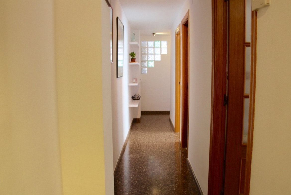 Apartamento en Av.1º de mayo, Alfara del Patriarca – A0169-3