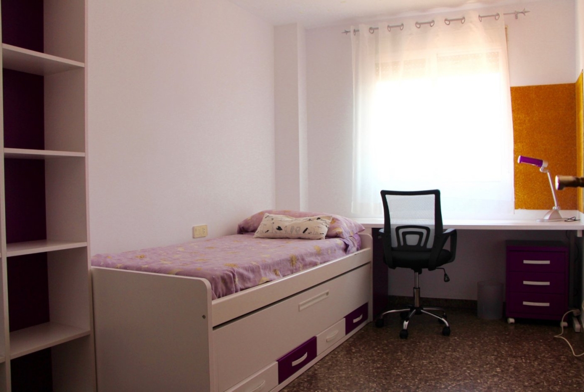 Apartamento en Av.1º de mayo, Alfara del Patriarca – A0169-3