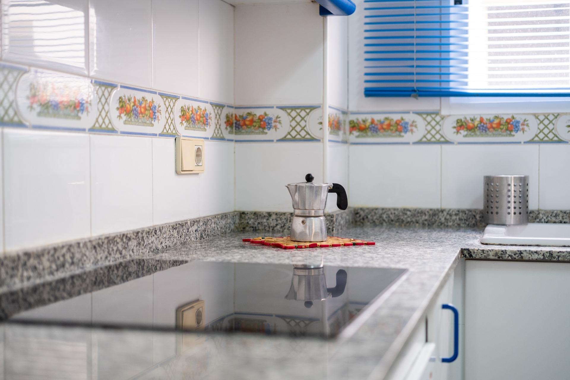 Apartamento en Zona CEU, Alfara del Patriarca – A0717