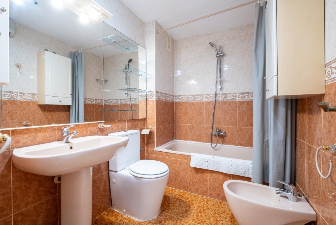 Apartamento en Zona CEU, Alfara del Patriarca – A0717
