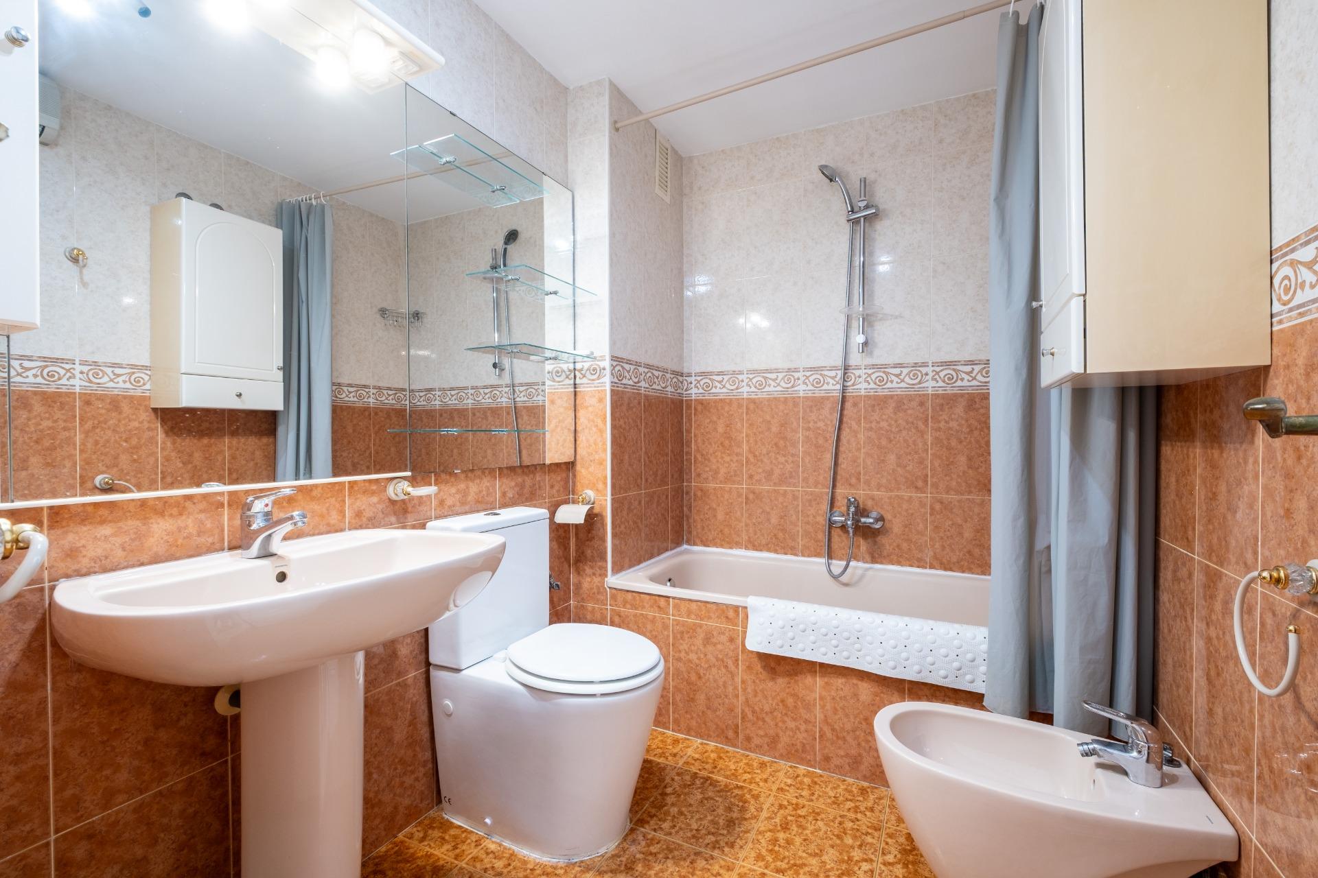 Apartamento en Zona CEU, Alfara del Patriarca – A0717