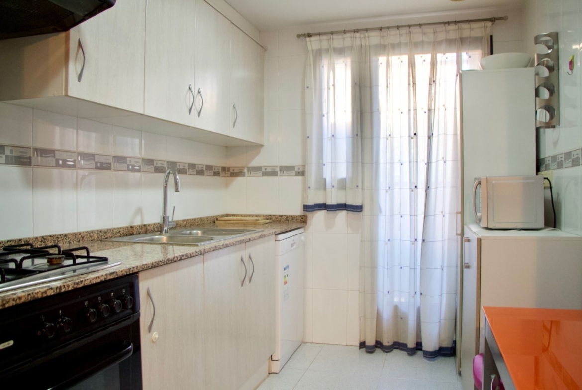 Apartamento en Calle Colon, Moncada – A0233-4