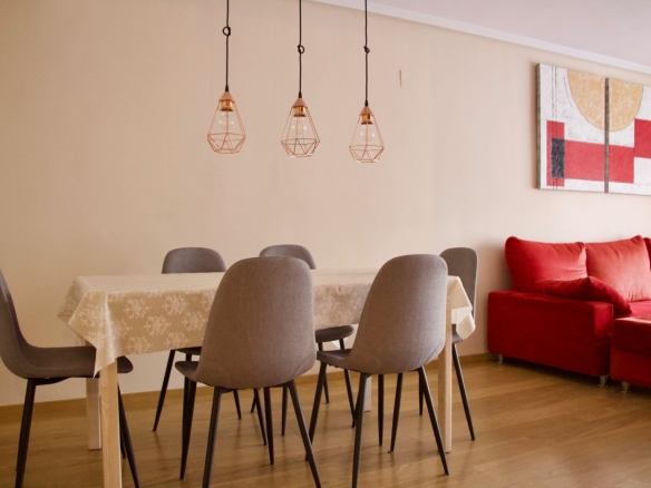 Apartamento en Calle Colon, Moncada – A0233-4
