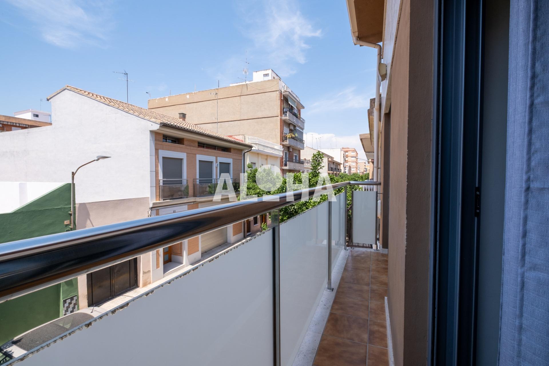 ALQUILER PARA ESTUDIANTES EN MONCADA. DISPONIBLE DESDE YA. Apartamento en Metro moncada alfara, Moncada – A0720