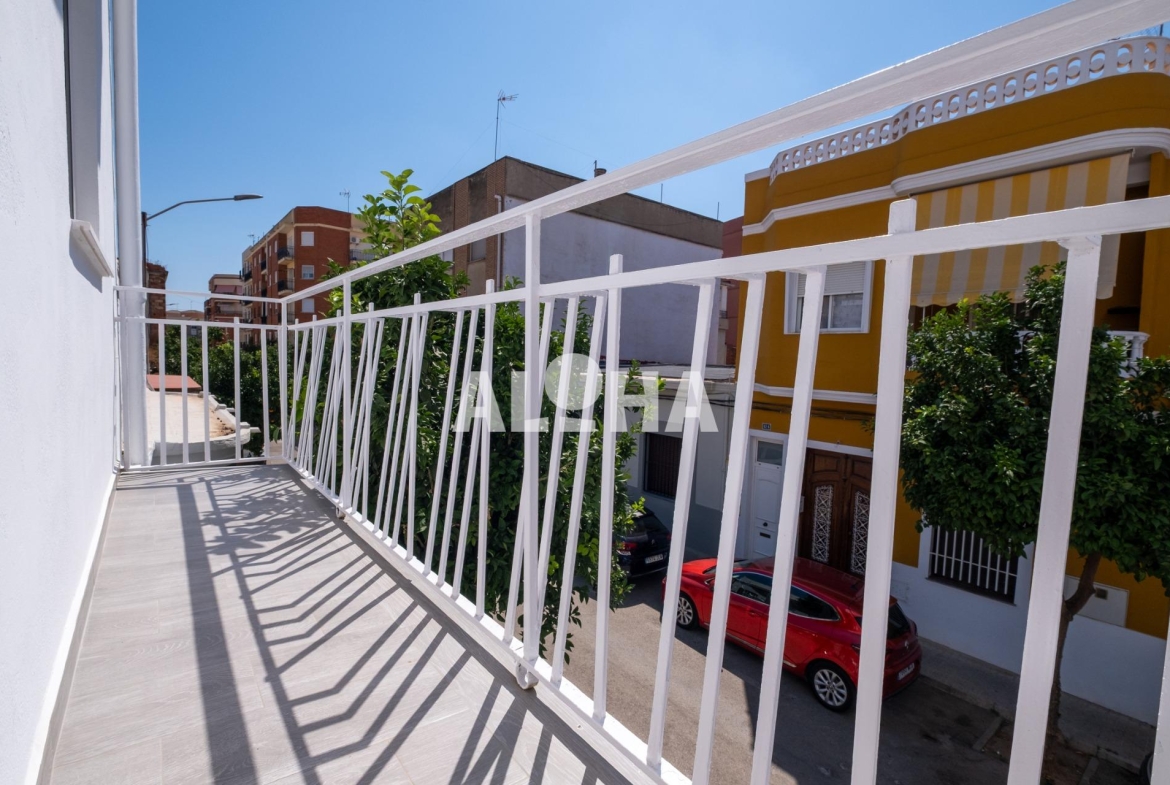 Apartamento en Seminari, Moncada – A0732