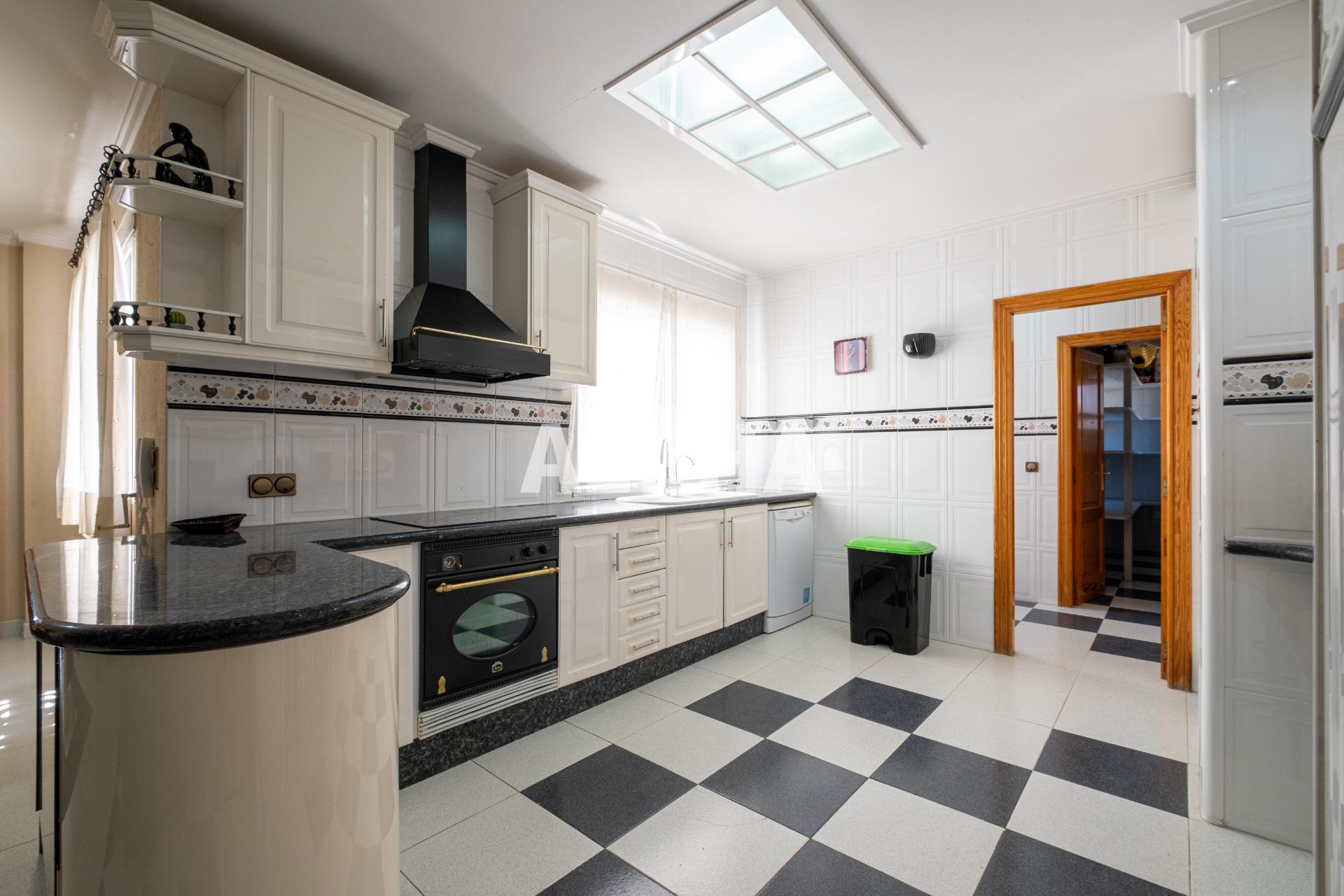 Habitación en Barrio de los dolores, Moncada – 0739-H2