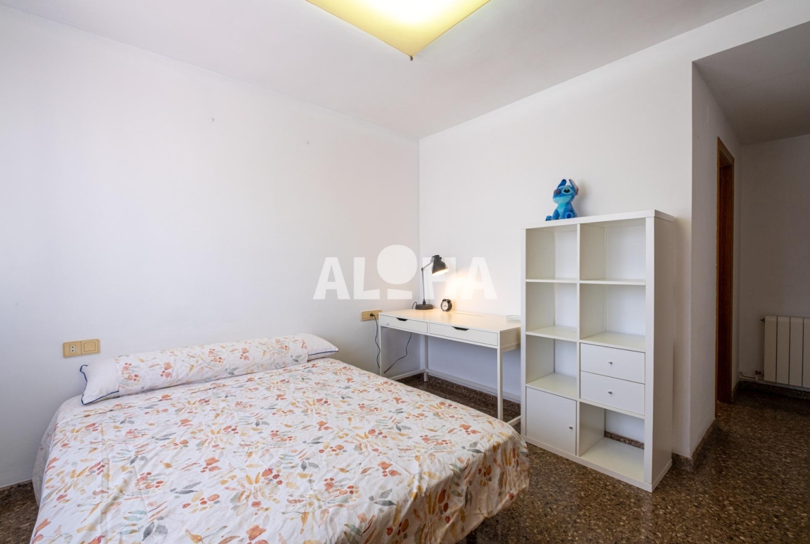 Apartamento en Av.1º de mayo, Alfara del Patriarca – A0169-3