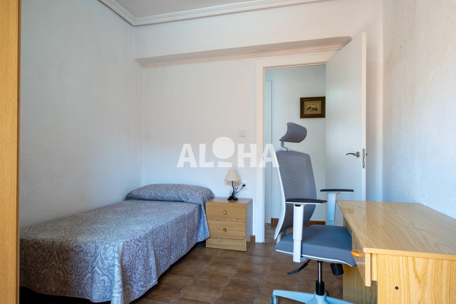 Apartamento en CEU, Alfara del Patriarca – A0737