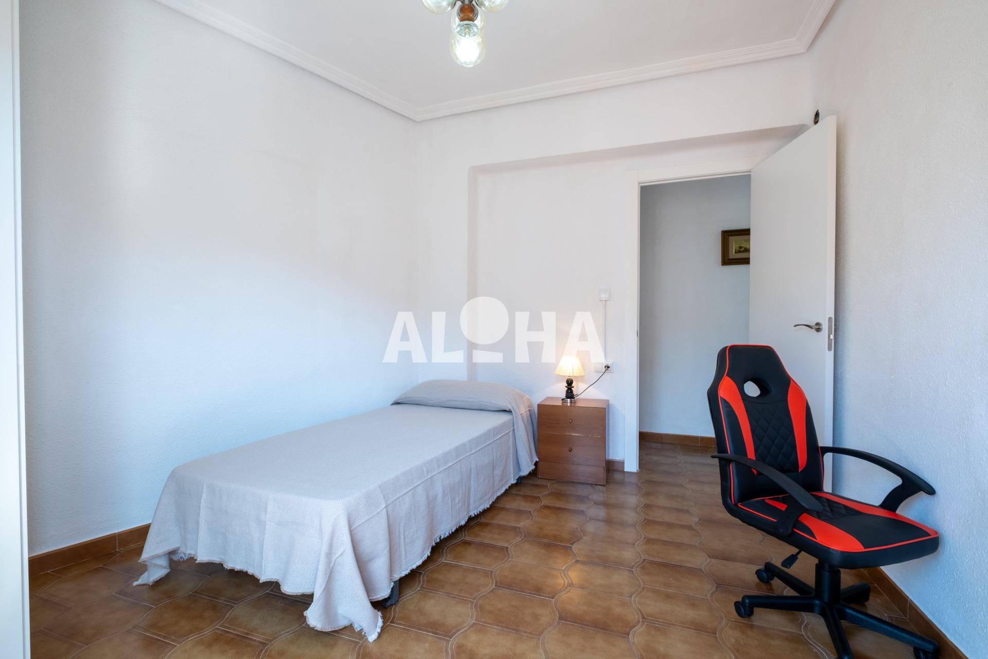 Apartamento en CEU, Alfara del Patriarca – A0737