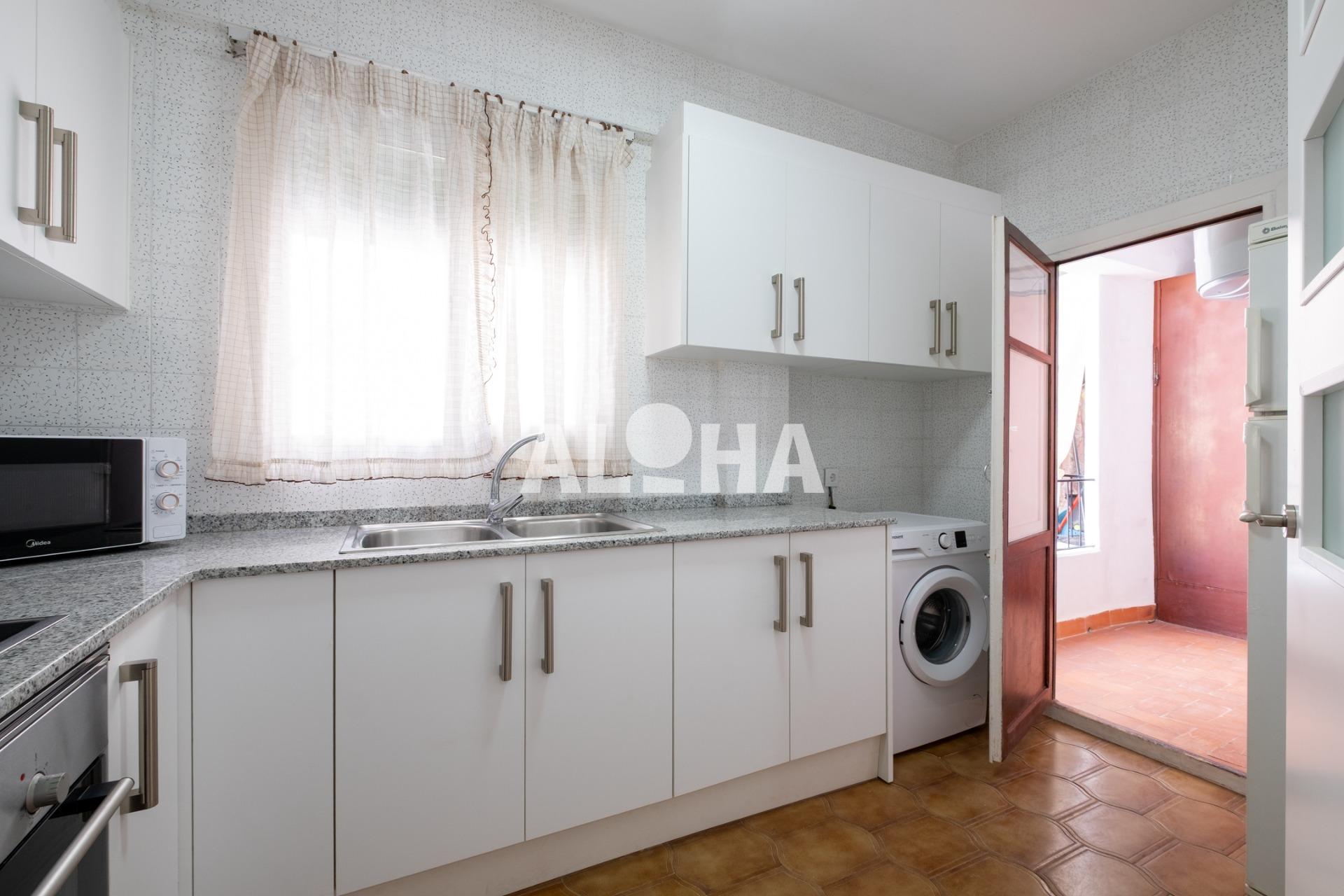 Apartamento en CEU, Alfara del Patriarca – A0737