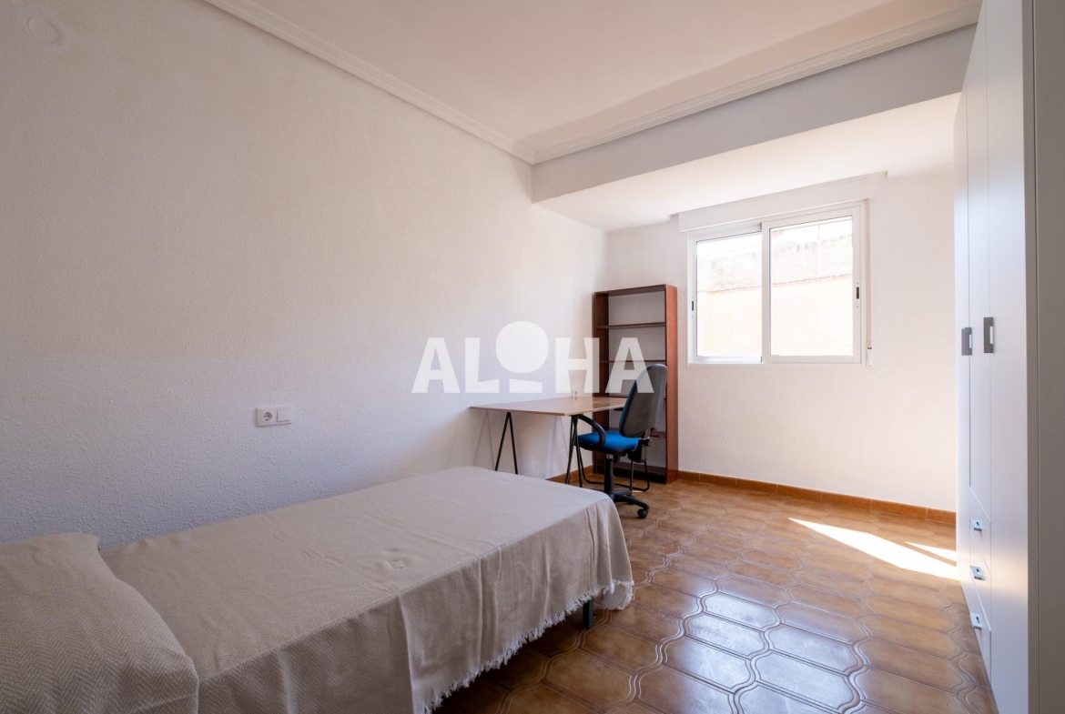 Apartamento en CEU, Alfara del Patriarca – A0737