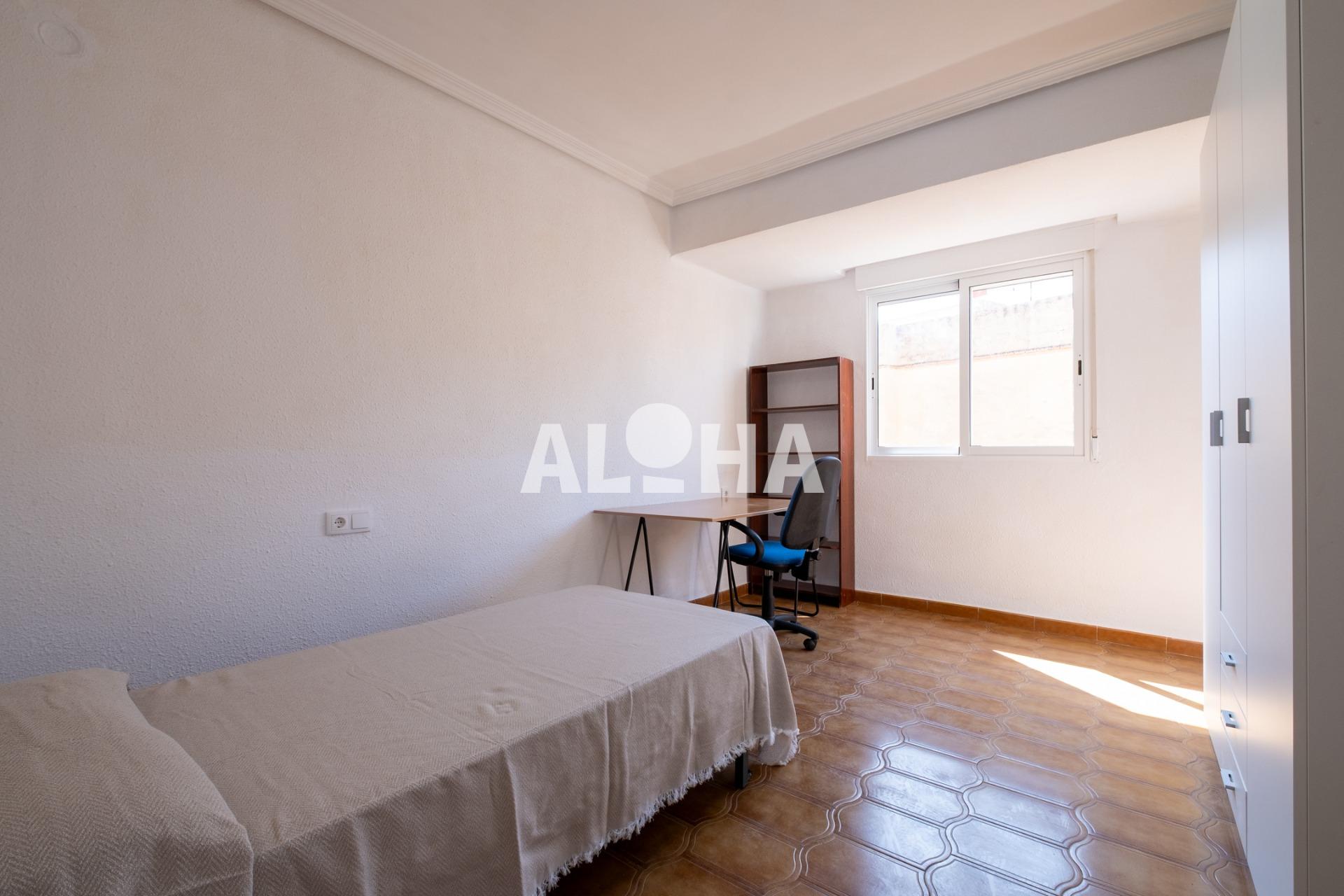 Apartamento en CEU, Alfara del Patriarca – A0737