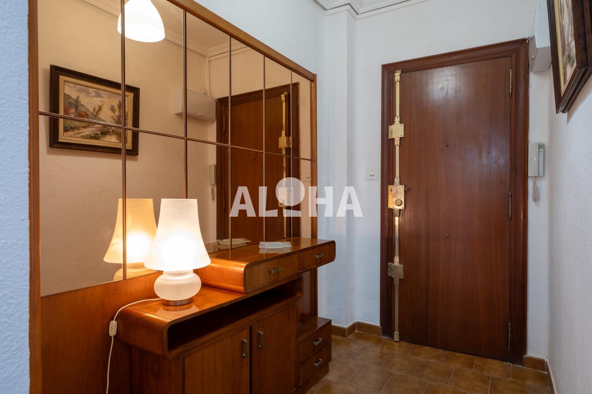 Apartamento en CEU, Alfara del Patriarca – A0737