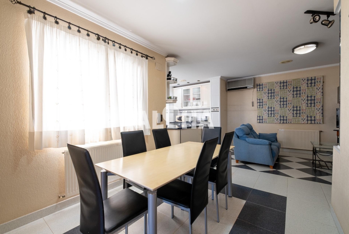 Habitación en Barrio de los dolores, Moncada – A0739-H4