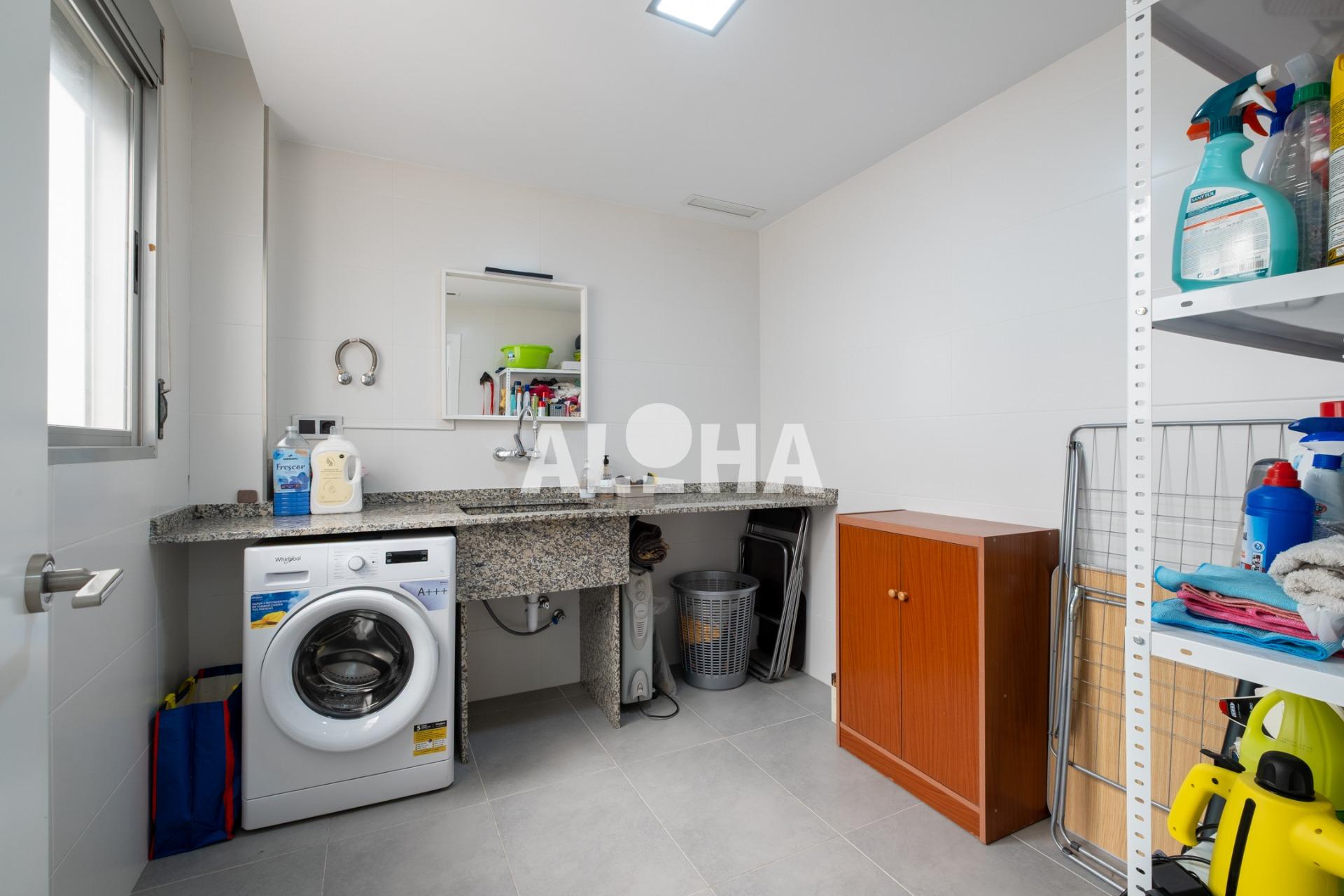 Apartamento en CEU, Alfara del Patriarca – A0743